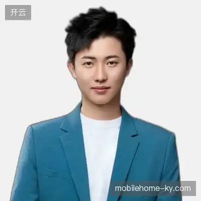 秦云